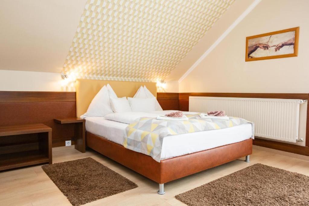 Hotel Pavai Hajdúszoboszló Eksteriør billede
