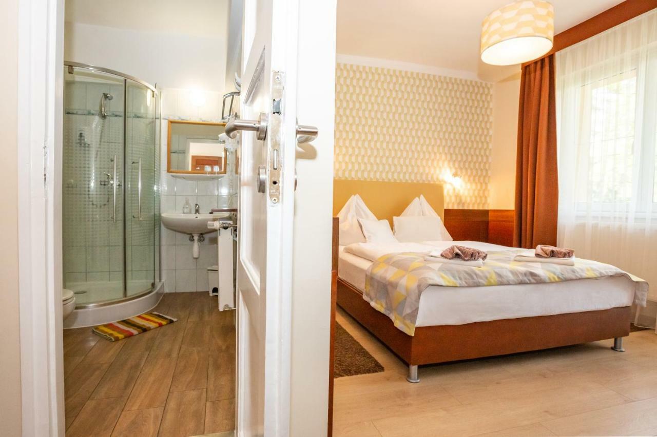 Hotel Pavai Hajdúszoboszló Eksteriør billede