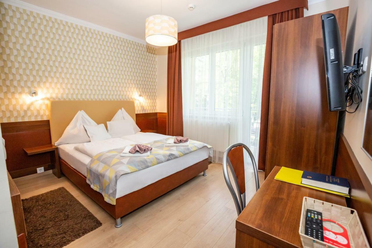 Hotel Pavai Hajdúszoboszló Eksteriør billede